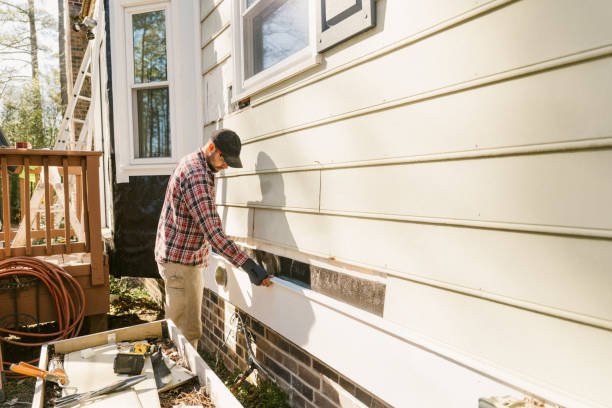 Top rated local Emergency Siding Repair specialists in Rockville, CT